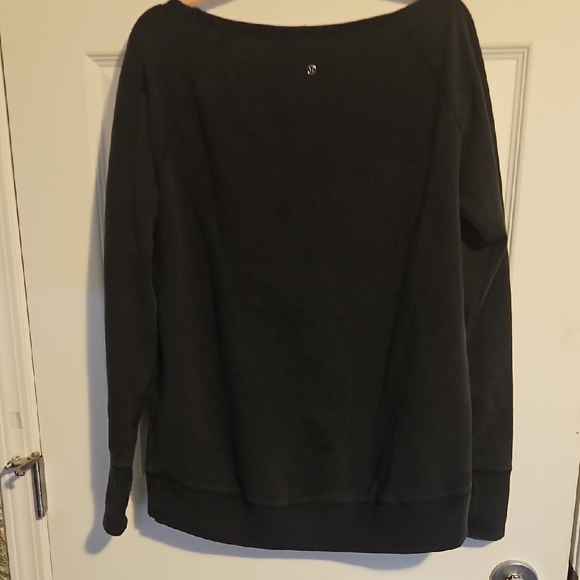 lululemon athletica Black Crew Neck Sweater - Picture 4 of 5